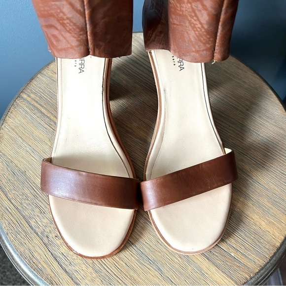 Koolaburra Peonie Heeled Sandals - Picture 8 of 10